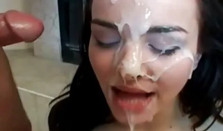 MILF Titi trucos con su viejo hombre gordibuenas casero médico
