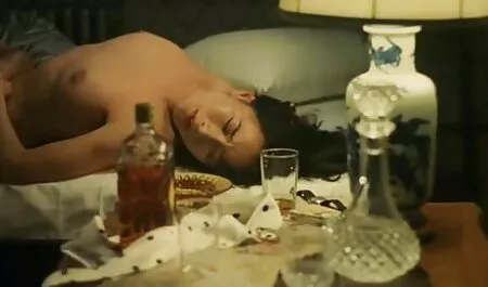 Masha en la ducha, lava y se sexo casero colegio masturba