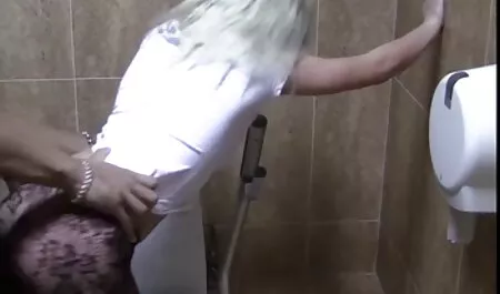 Follando a la xxx culonas caseros bailarina.