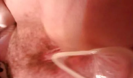 Mira videos caseros mamadas marrón con morenas