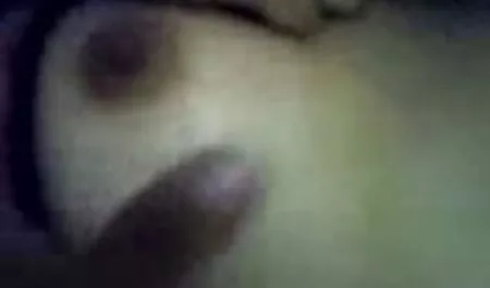 Rubia Natalie estaba videos caseros oorno en un círculo